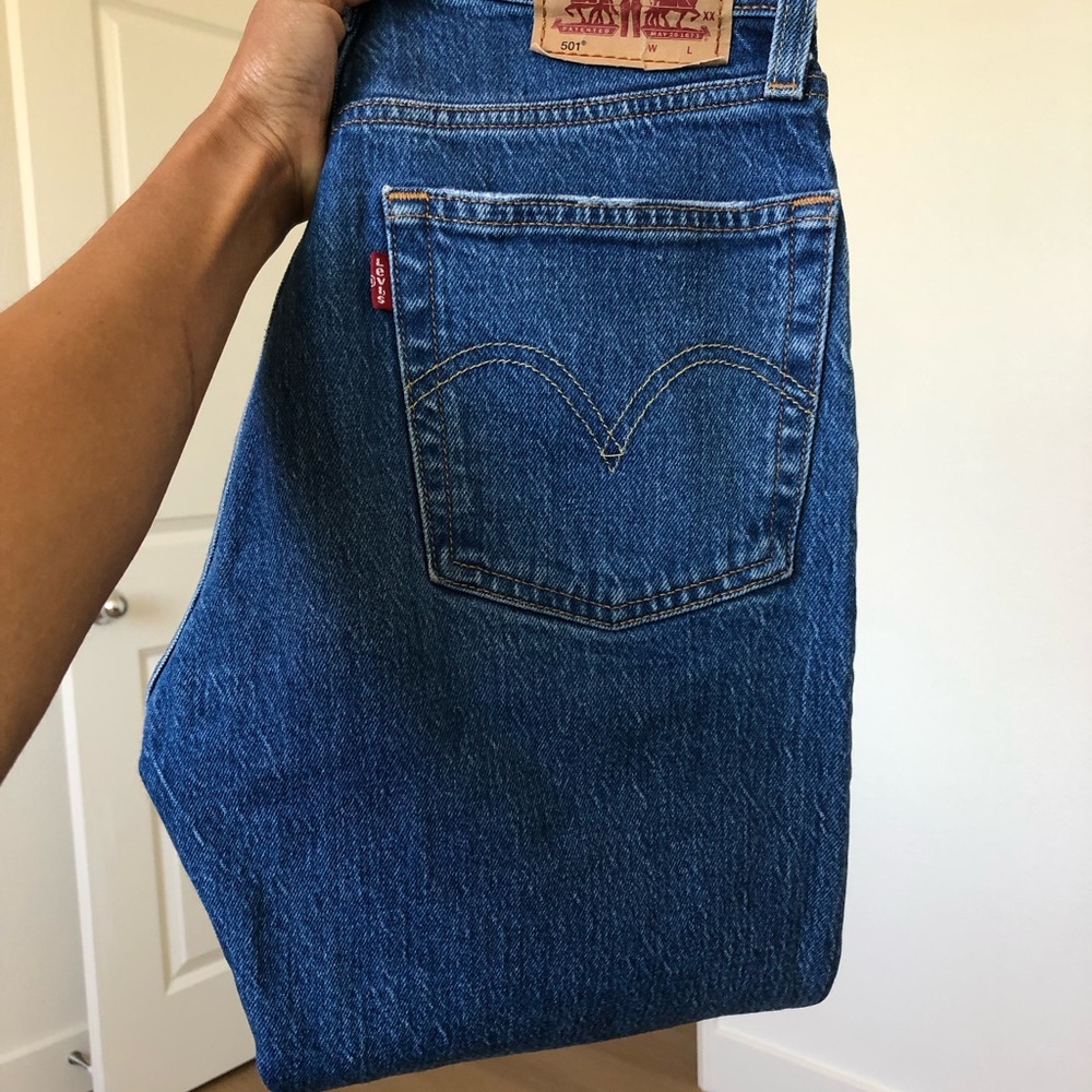Levi's Women’s Blue 501 Classic Straight Jeans